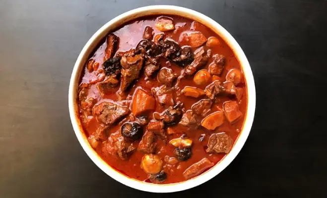 خورشت به شیرازی