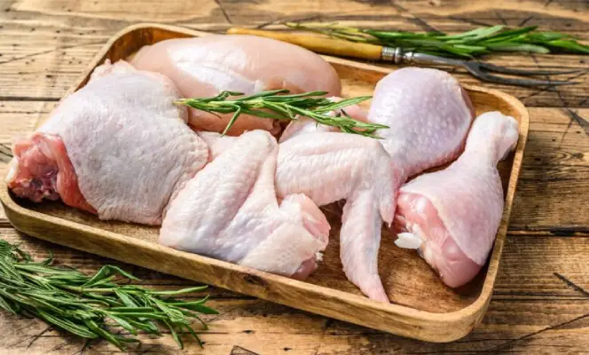قسمتهای مختلف گوشت مرغ مورد استفاده در غذاهای شیرازی