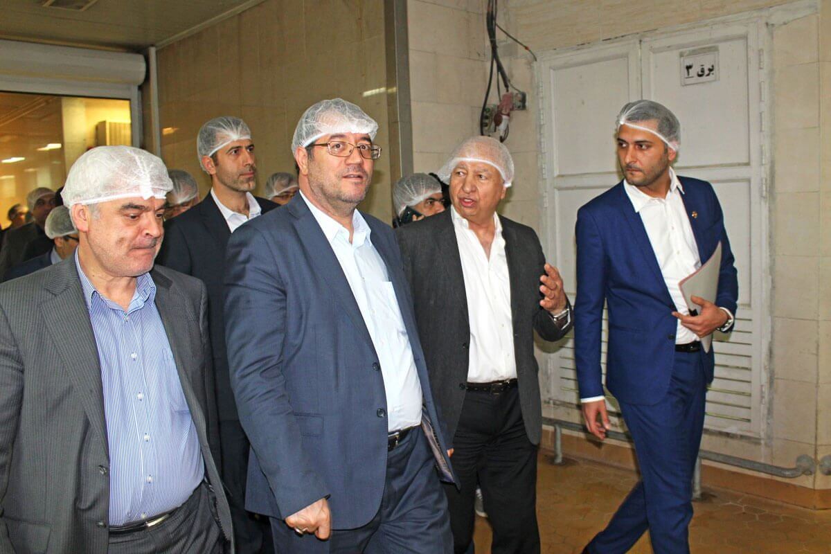 بازدید وزیر صنعت، معدن و تجارت از کارخانه سولیکو تهران