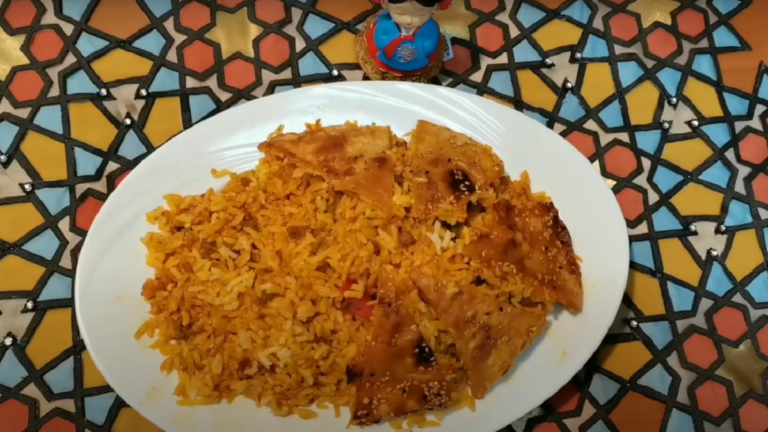 طرز تهیه استانبولی با گوشت چرخ‌کرده کته